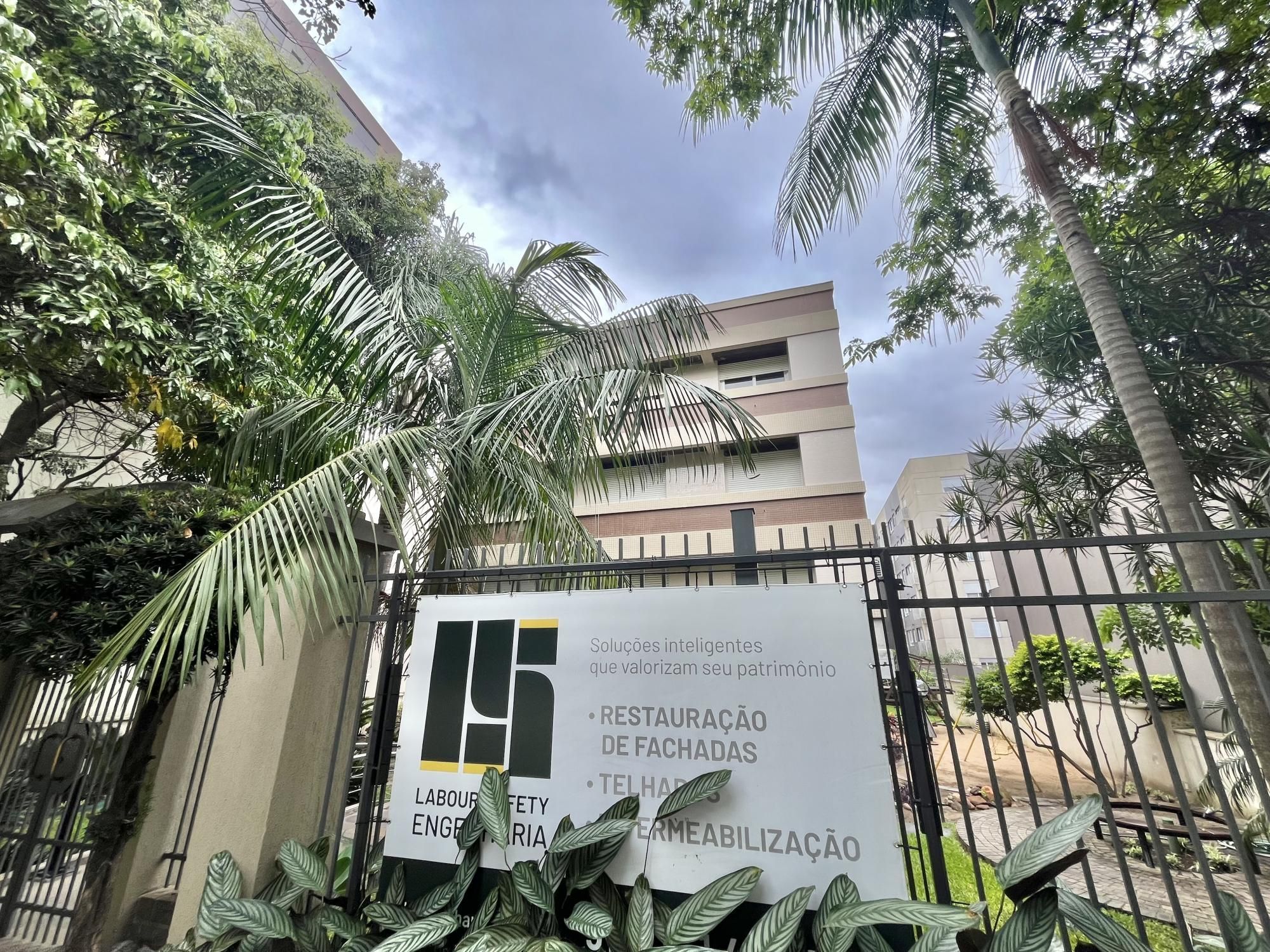 Apartamento à venda com 2 quartos, 70m² - Foto 25
