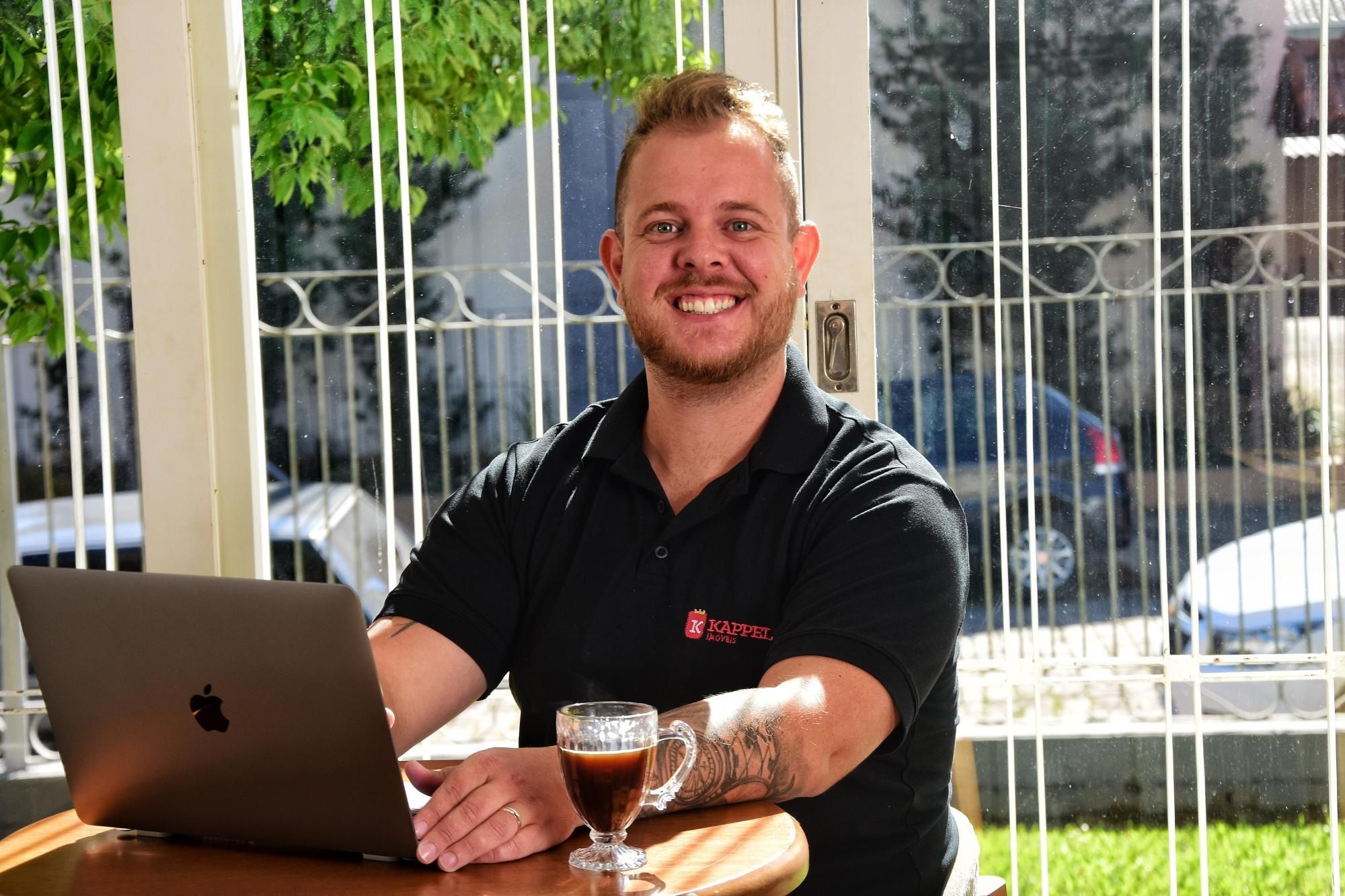 Foto do corretor Roberto Claus