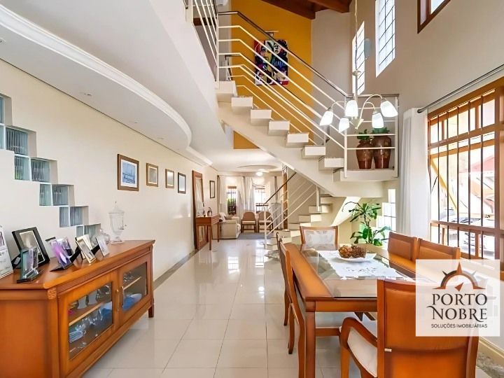 Casa com 3 dormitórios Semi mobiliado, 211 m² - venda por R$ 1.499.000 ou aluguel por R$ 9.930/mês