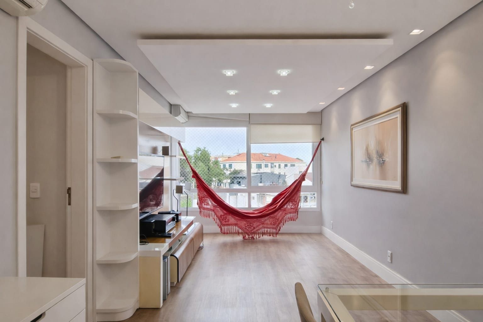 Apartamento com 71m², 2 dormitórios no bairro Cristo Redentor em Porto Alegre para Comprar