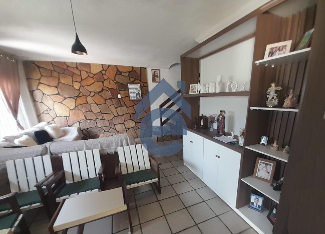 Casa, 5 quartos, 132 m² - Foto 6