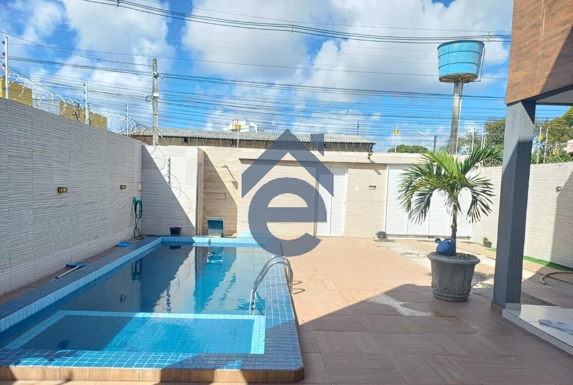 Casa, 4 quartos, 240 m² - Foto 4