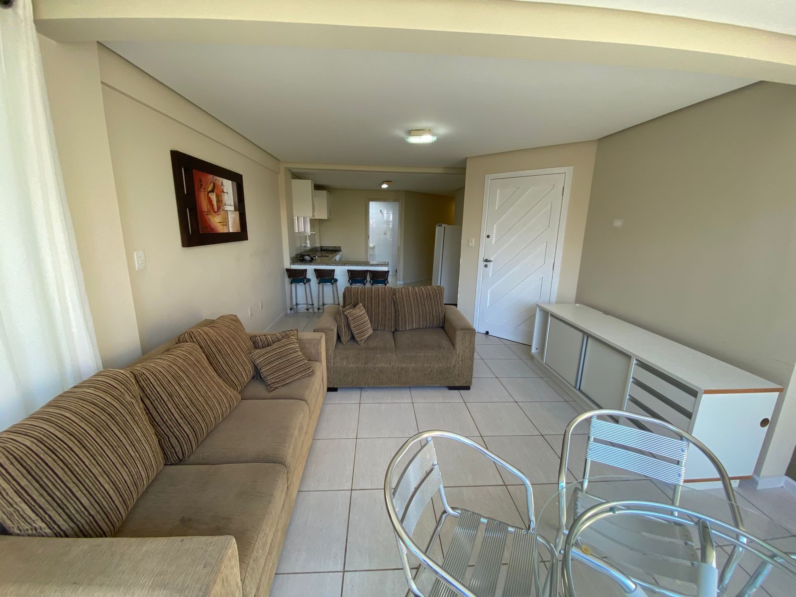 Apartamento para locação anual no Mar Grosso