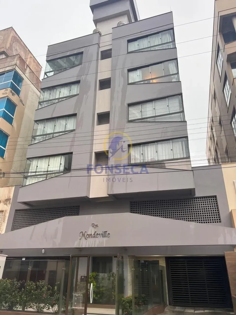 Apartamento à venda no Mar Grosso - Ed. Mondeville