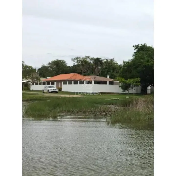 Casa à venda em Caputera
