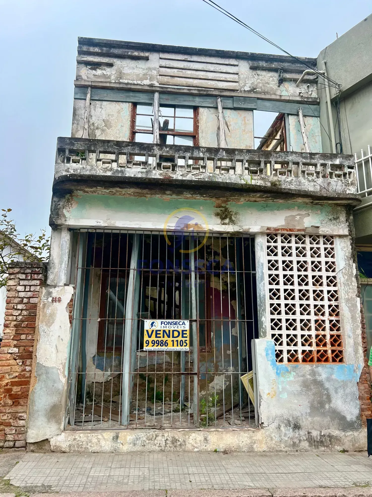 Casa à Venda – Centro Histórico de Laguna