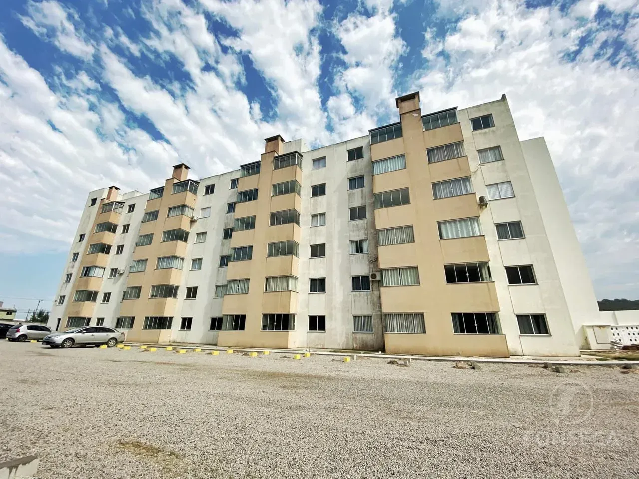 Apartamento à venda em Mar Grosso