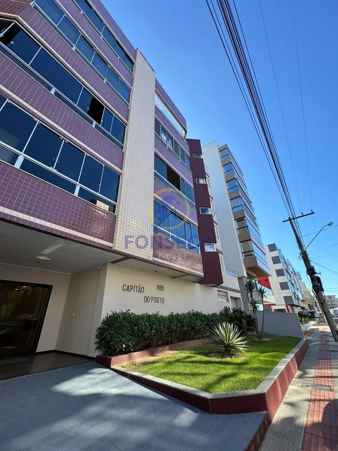 Cobertura com vista para o mar próxima a Praça do Villa - Sol da manhã e 2 vagas de garagem - Edifício Capitão do Porto