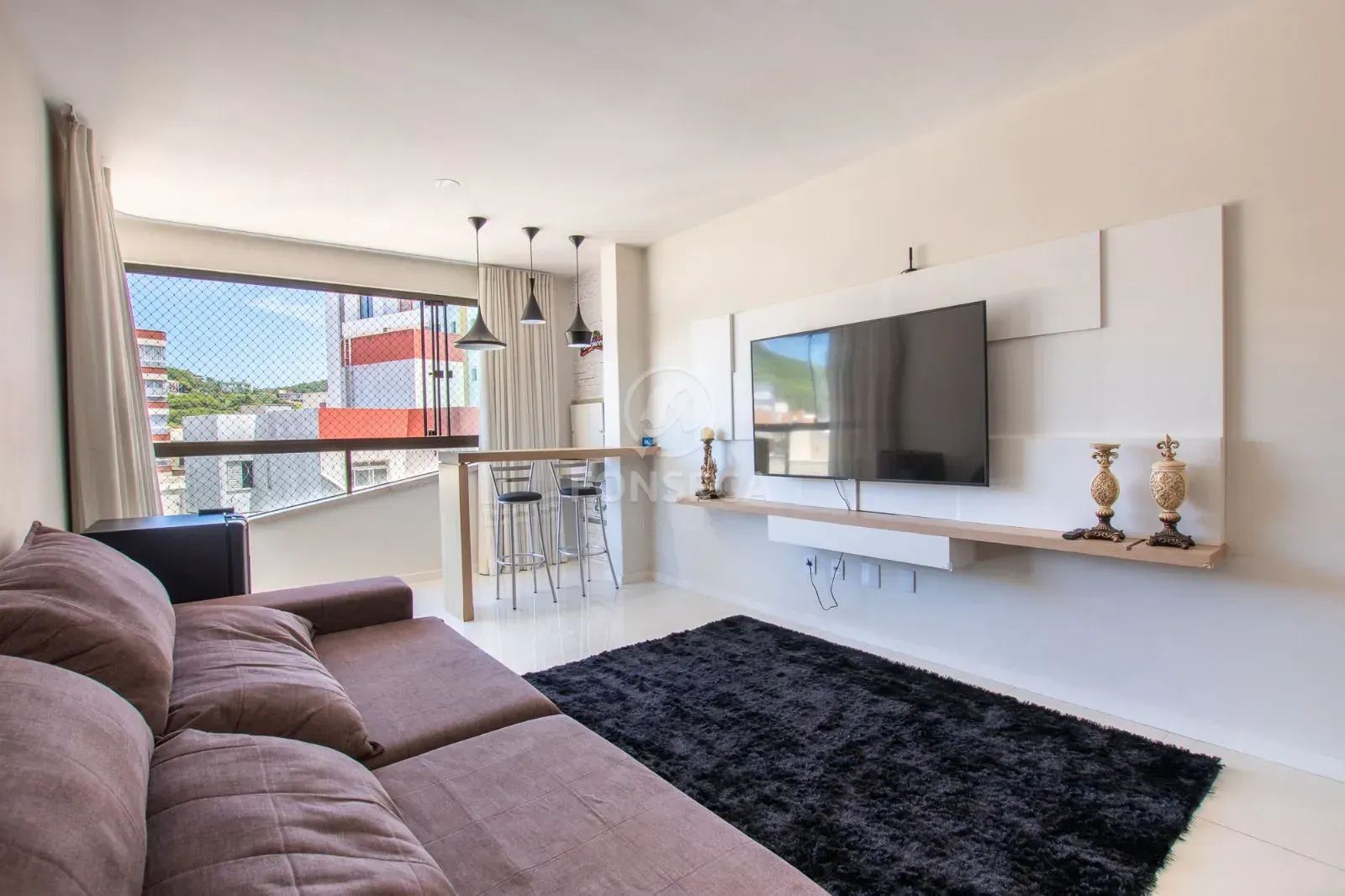 Apartamento à venda em Mar Grosso - Edifício Mondeville - Cobertura com 4 vagas de garagem
