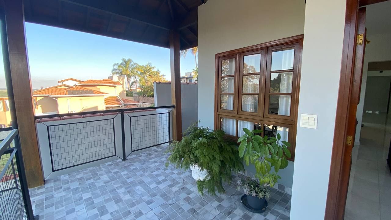 Casa de Condomínio à venda com 3 quartos, 195m² - Foto 8