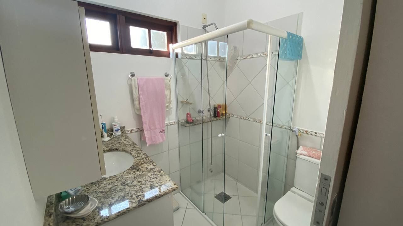 Casa de Condomínio à venda com 3 quartos, 195m² - Foto 19