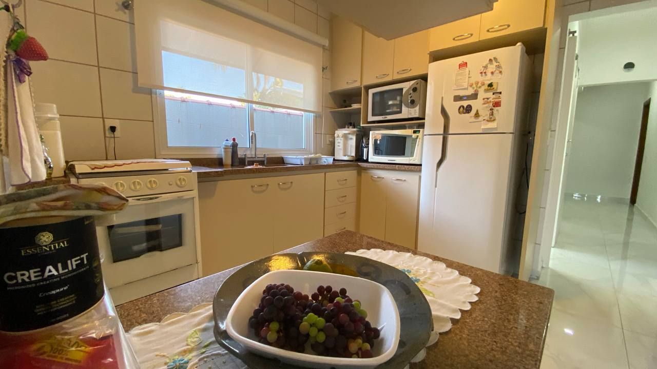 Casa de Condomínio à venda com 3 quartos, 195m² - Foto 25