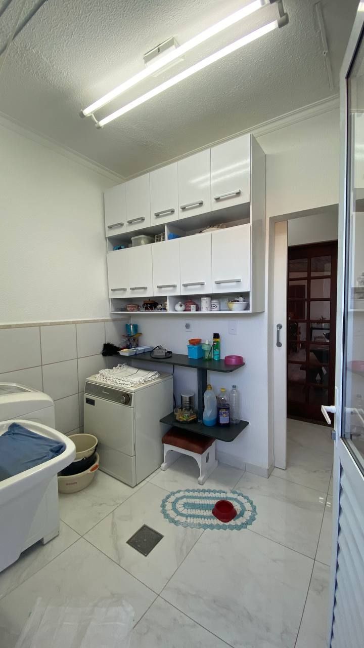 Casa de Condomínio à venda com 3 quartos, 195m² - Foto 26