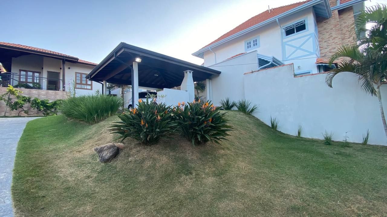 Casa de Condomínio à venda com 3 quartos, 195m² - Foto 3