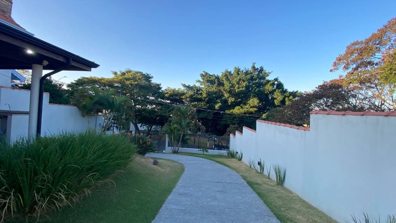 Casa de Condomínio à venda com 3 quartos, 195m² - Foto 4