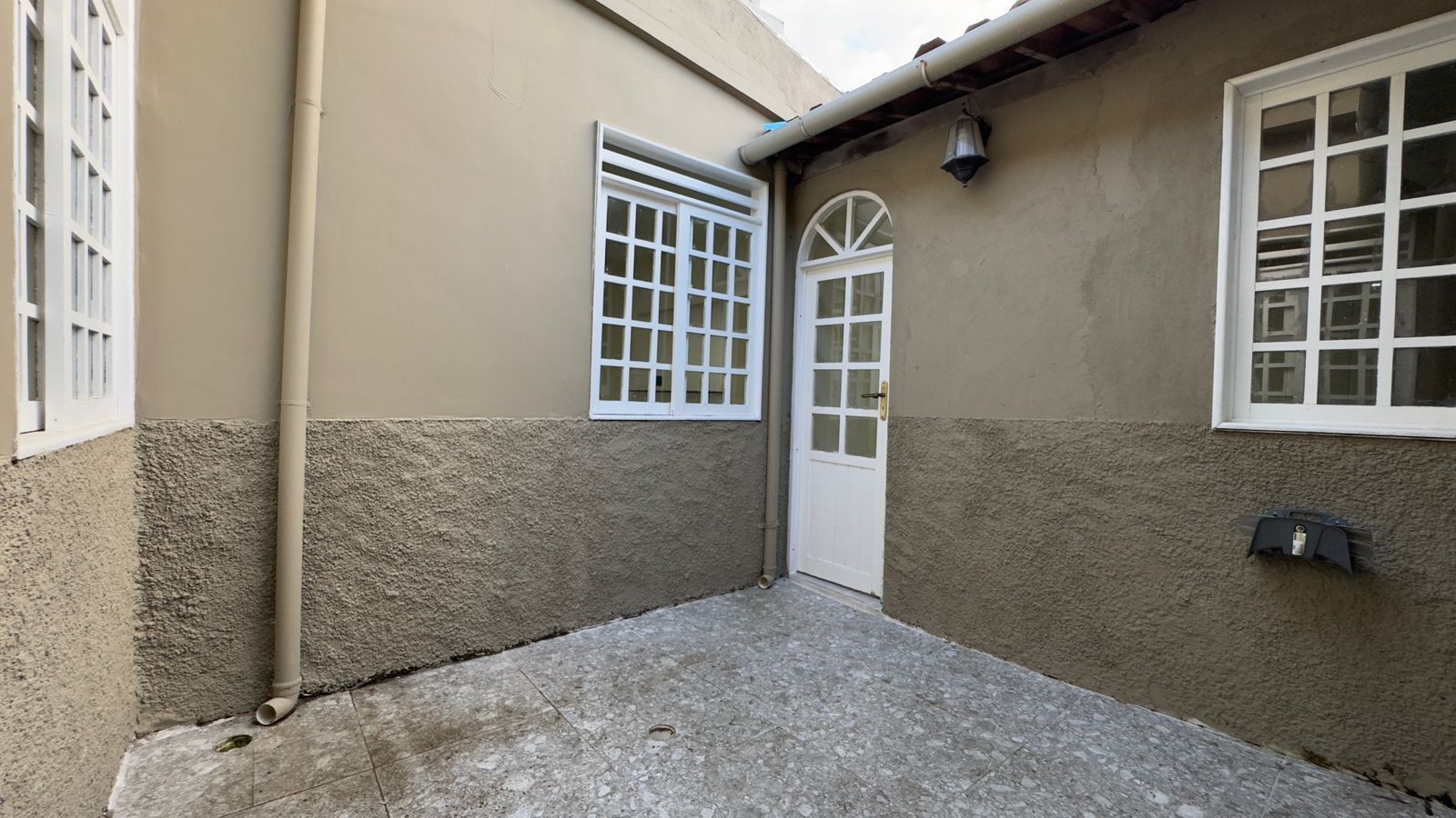 Casa à venda com 4 quartos, 160m² - Foto 14