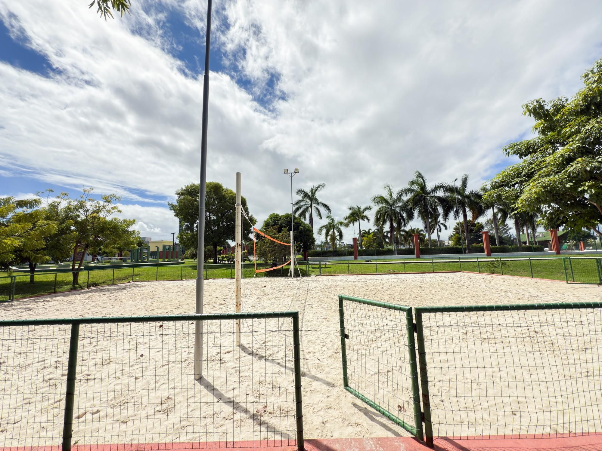 Casa de Condomínio à venda com 5 quartos, 317m² - Foto 59