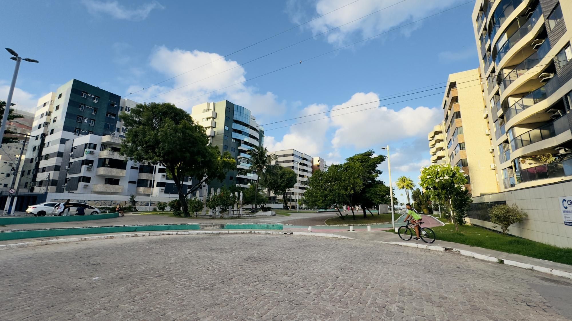 Apartamento à venda com 2 quartos, 48m² - Foto 20