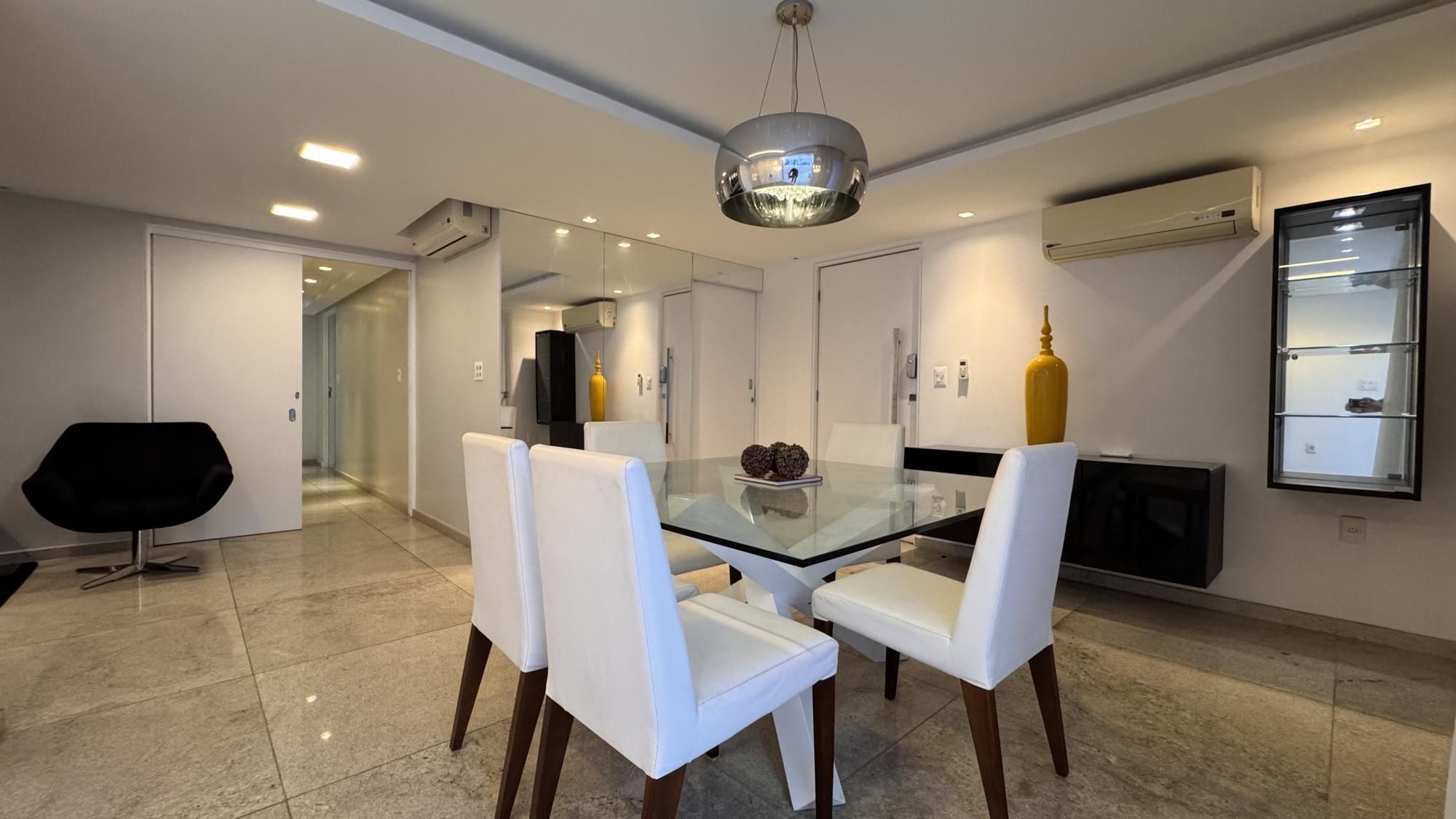 Apartamento à venda com 4 quartos, 194m² - Foto 8