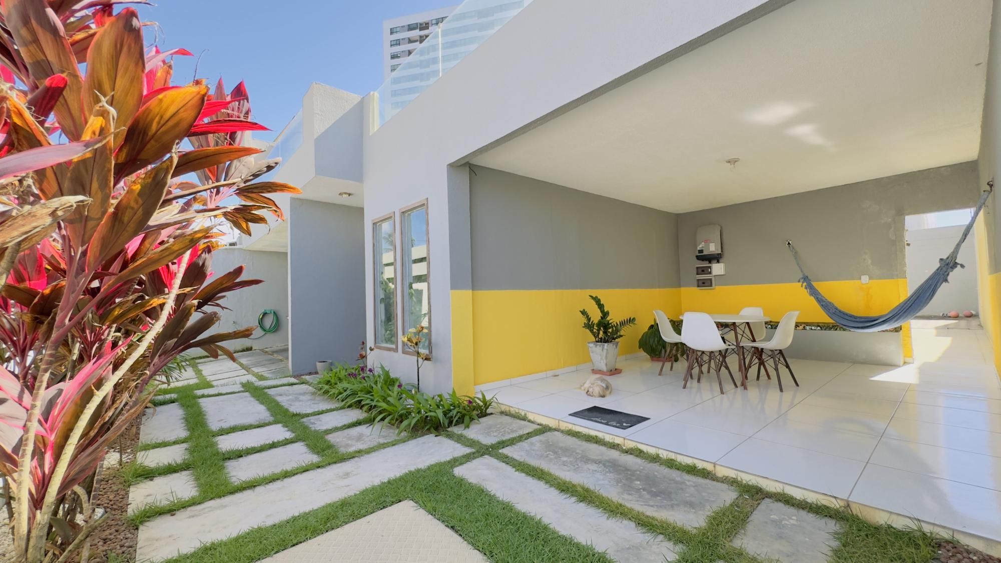 Casa à venda com 5 quartos, 307m² - Foto 4