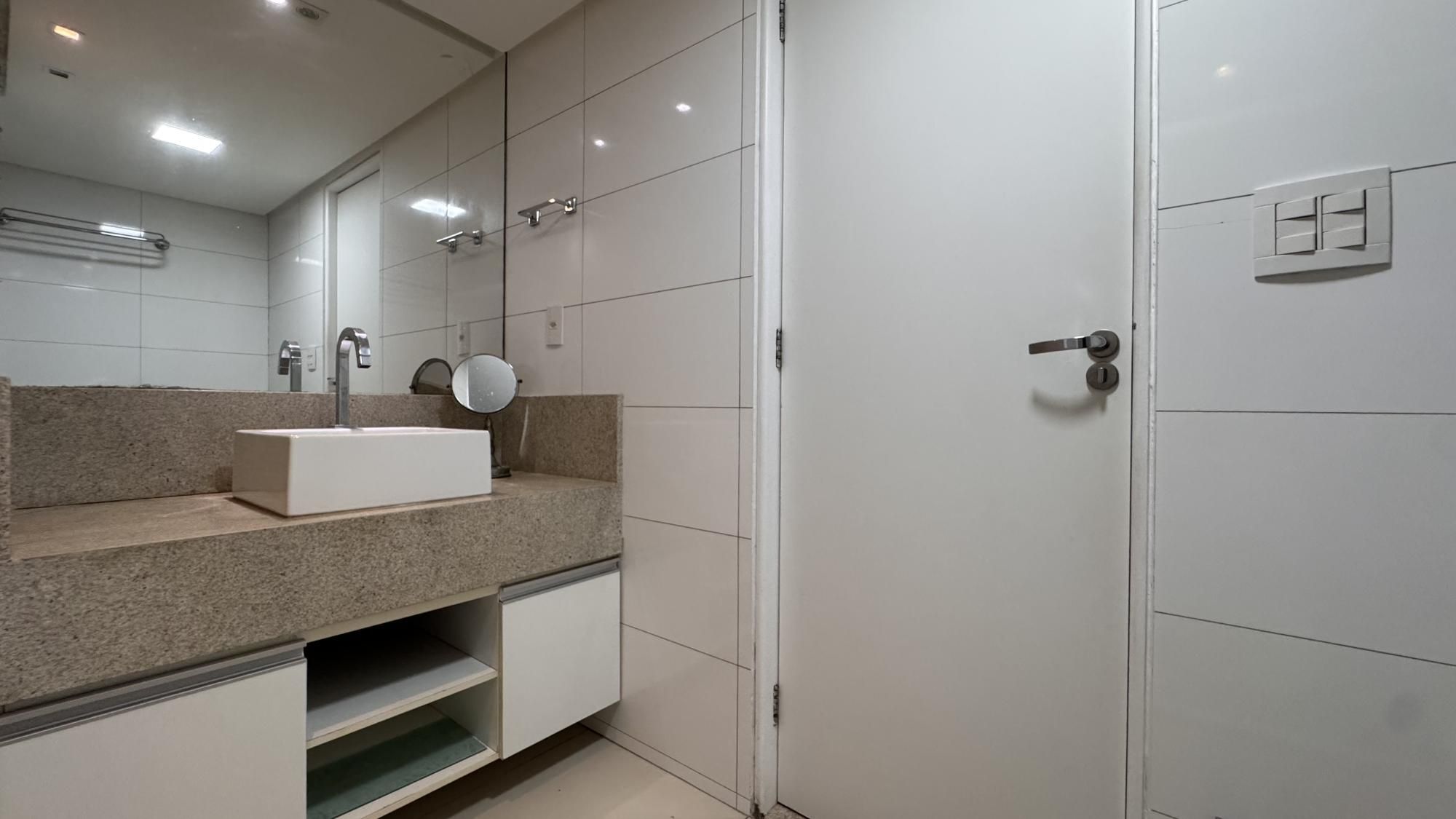 Apartamento à venda com 4 quartos, 194m² - Foto 22
