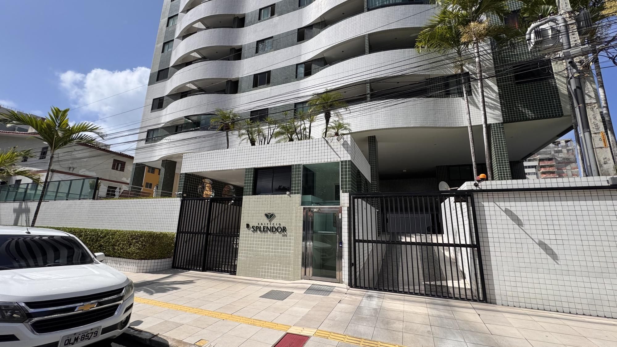 Apartamento à venda com 4 quartos, 194m² - Foto 25