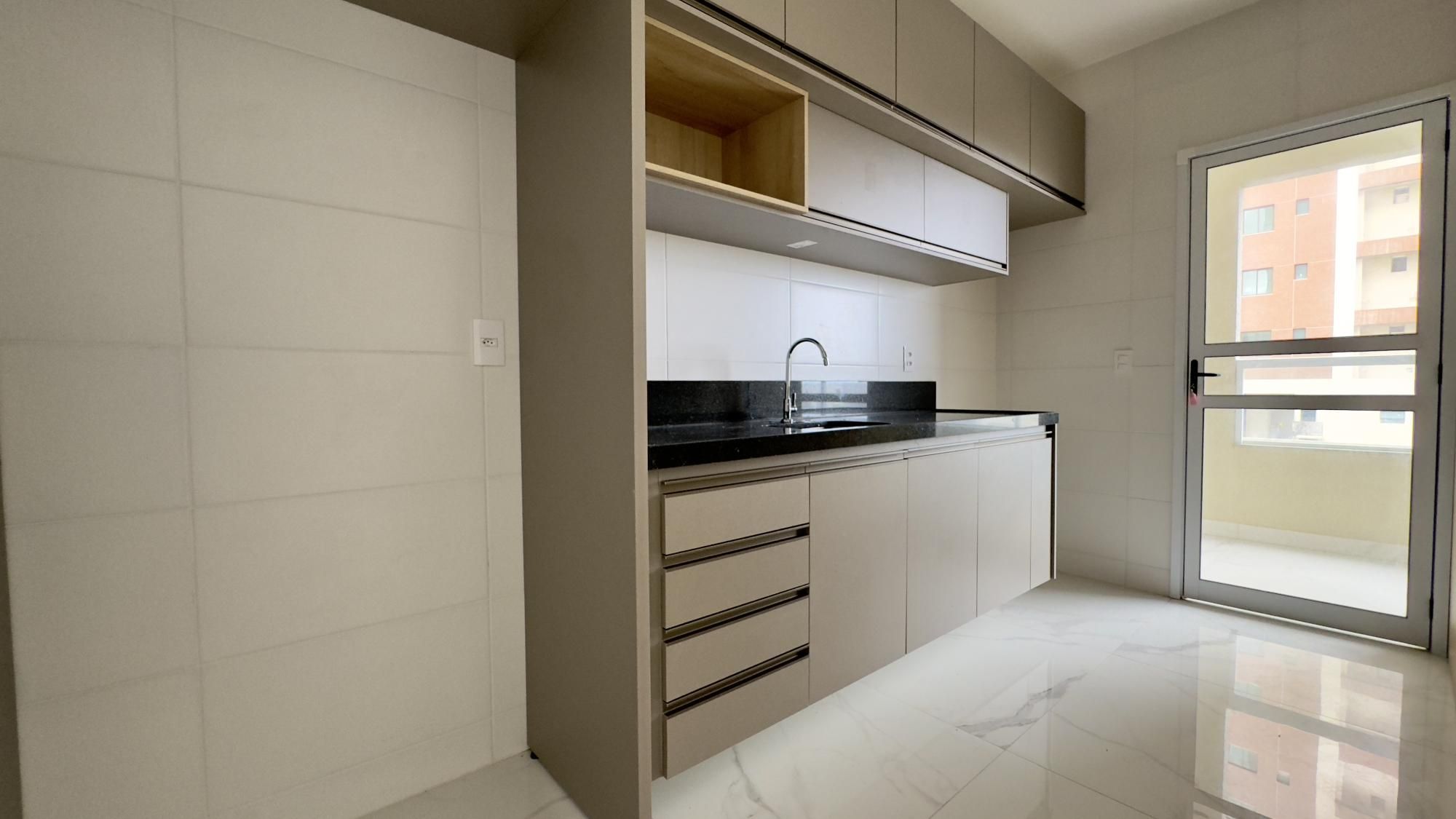 Apartamento à venda com 2 quartos, 63m² - Foto 8