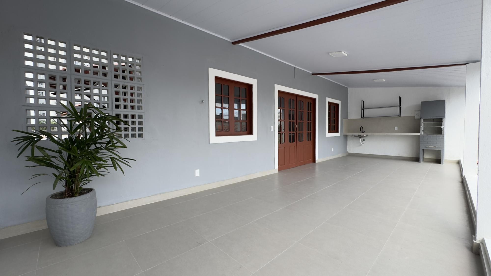Casa à venda com 6 quartos, 278m² - Foto 14