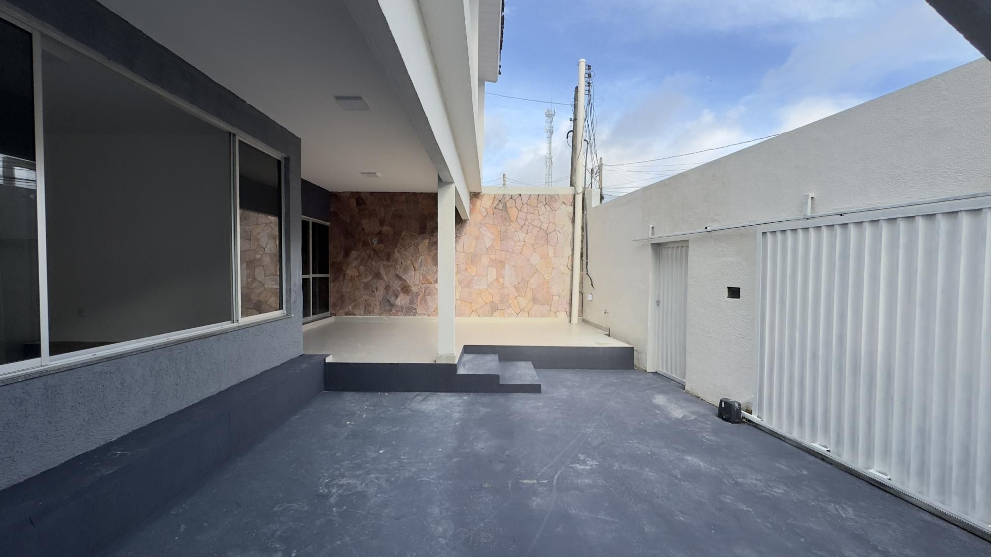Casa à venda com 6 quartos, 278m² - Foto 3