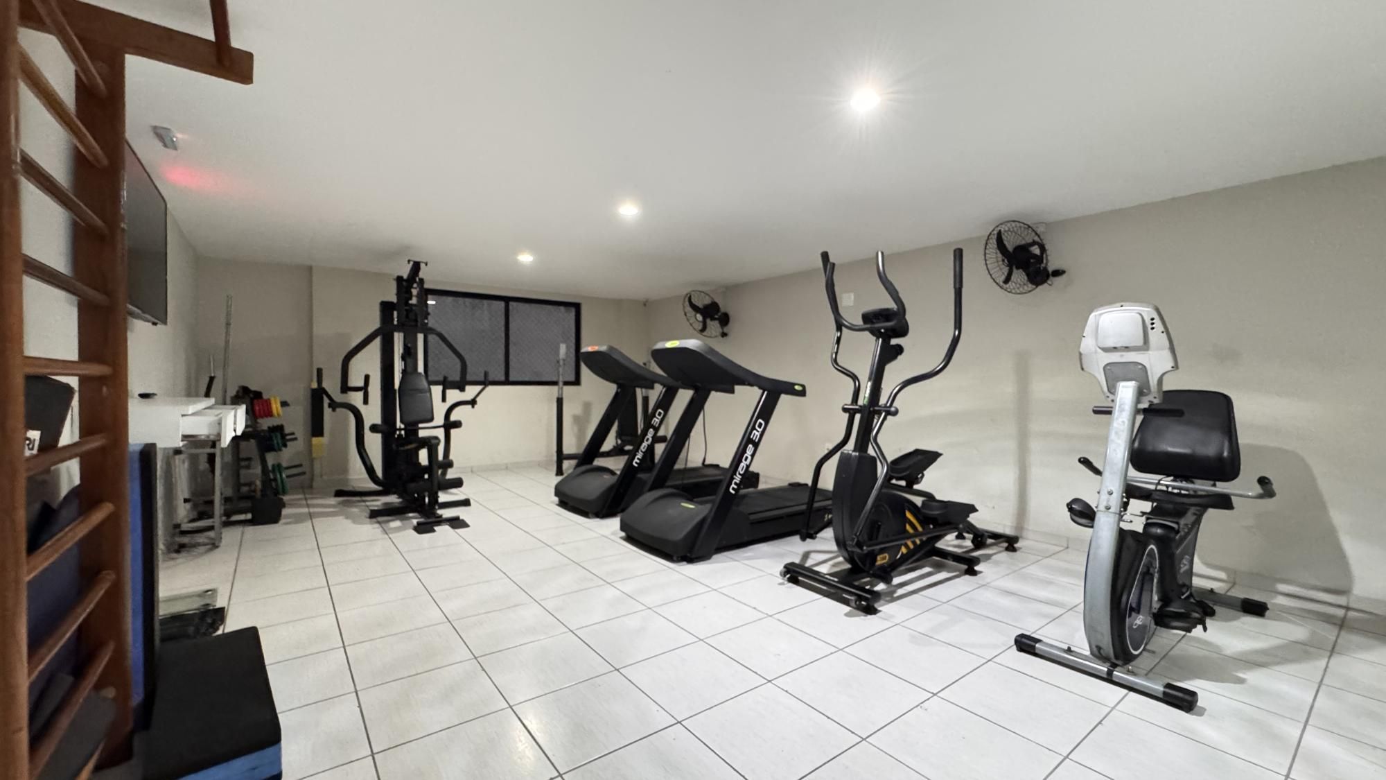 Apartamento à venda com 4 quartos, 194m² - Foto 30