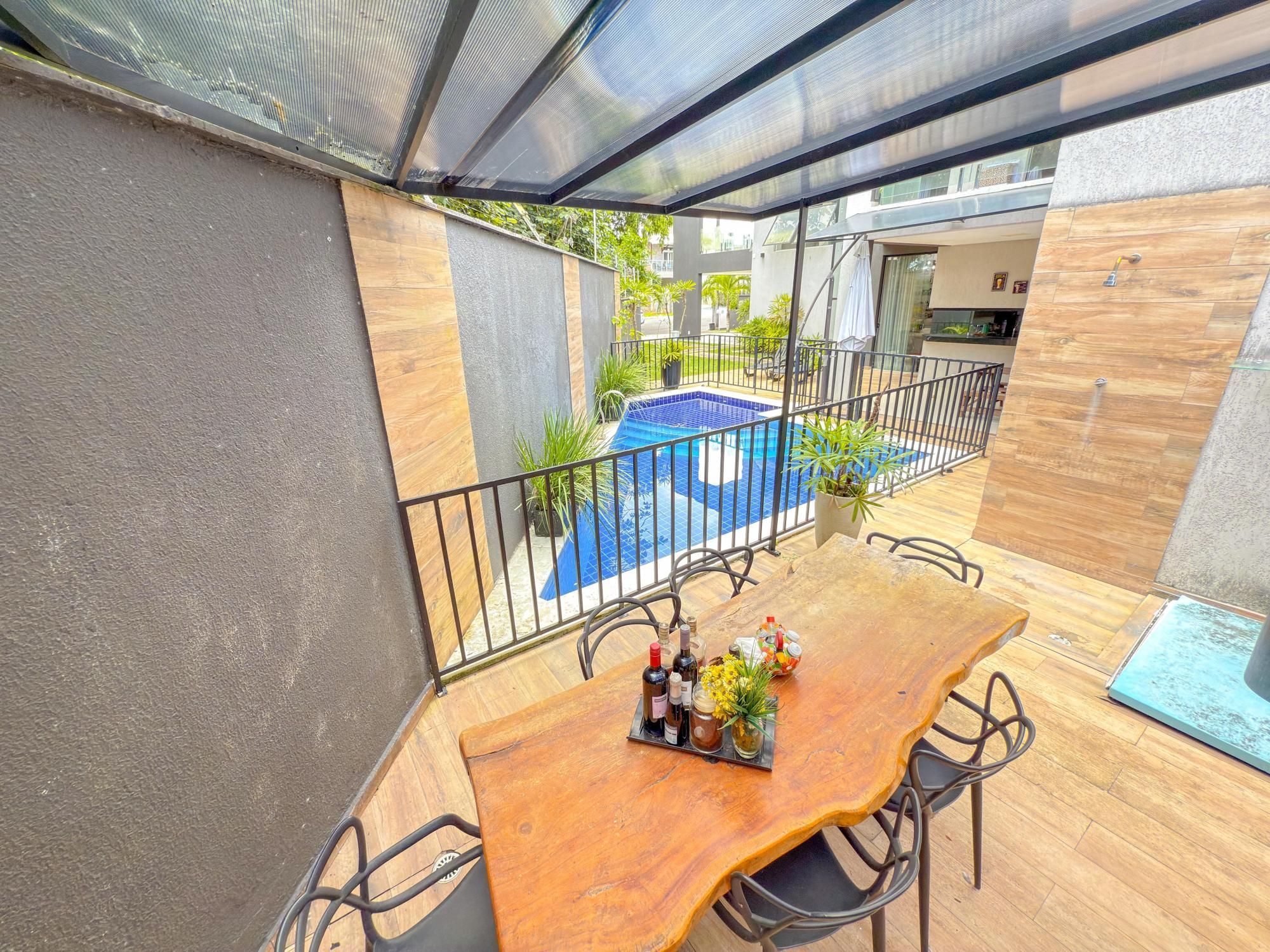 Casa de Condomínio à venda com 5 quartos, 317m² - Foto 9