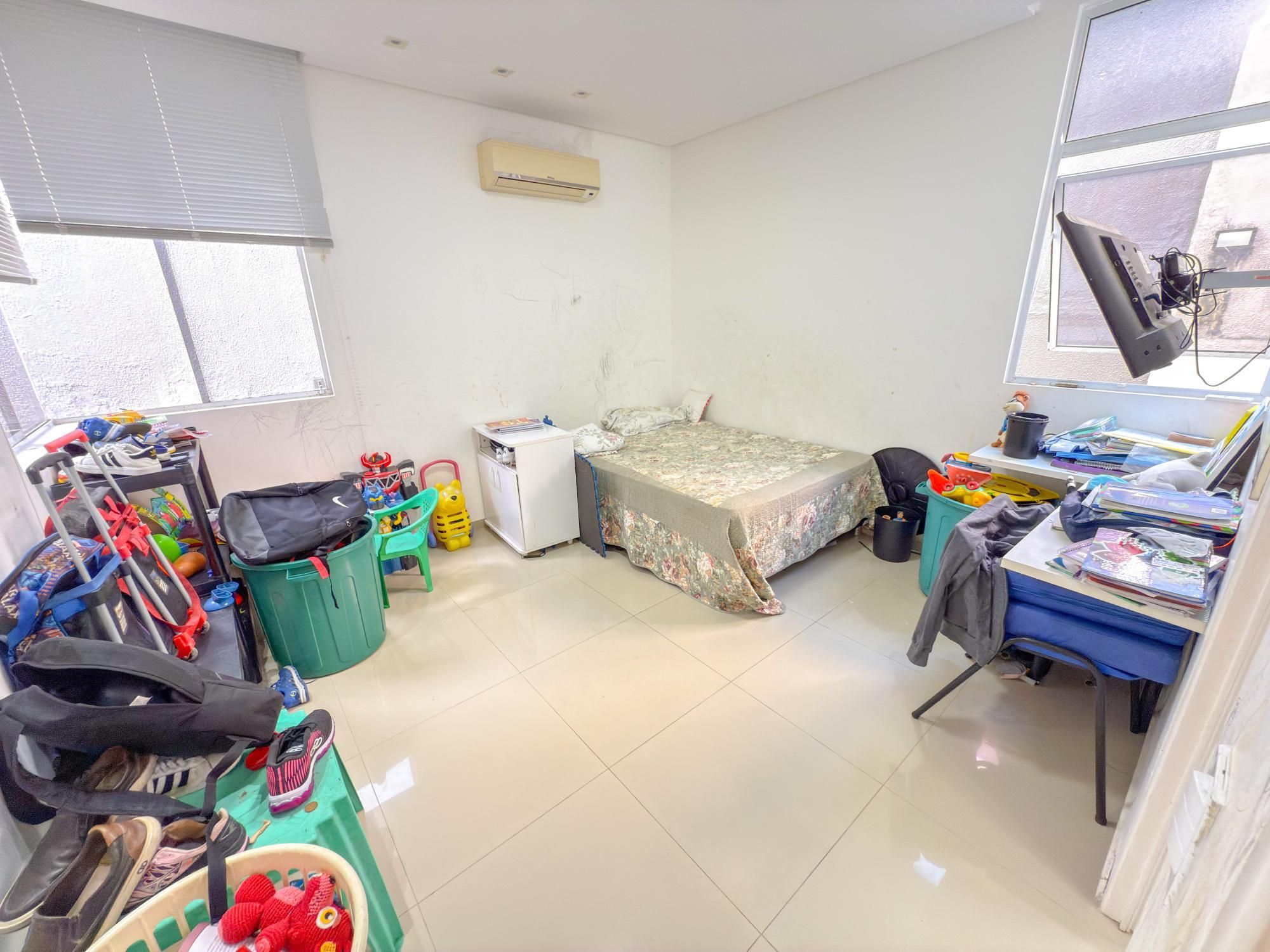 Casa de Condomínio à venda com 5 quartos, 317m² - Foto 39