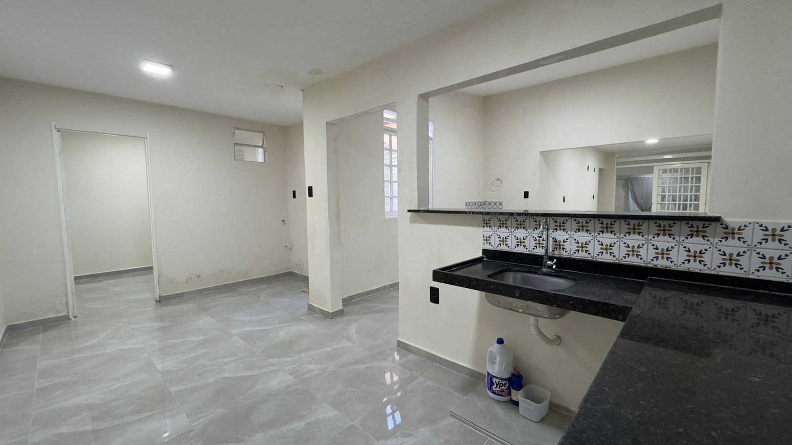 Casa à venda com 4 quartos, 160m² - Foto 10