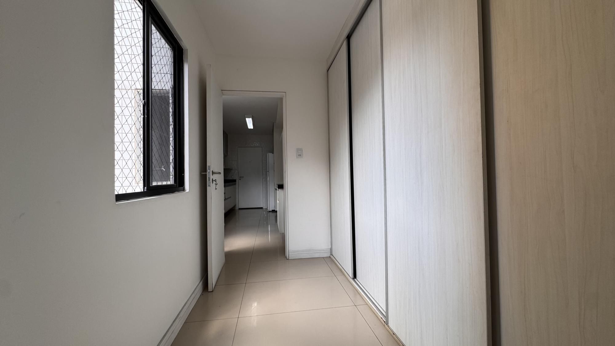 Apartamento à venda com 3 quartos, 105m² - Foto 22