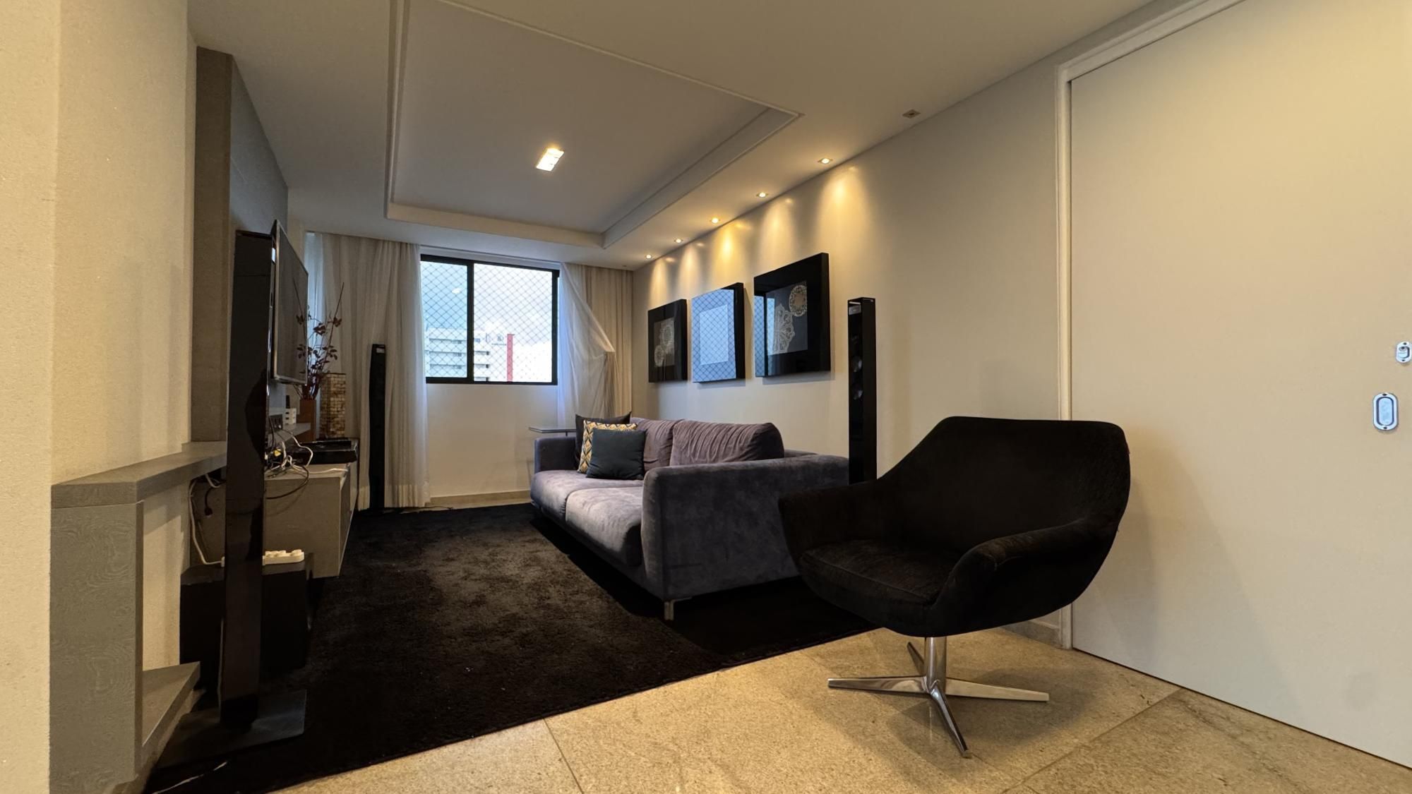 Apartamento à venda com 4 quartos, 194m² - Foto 7