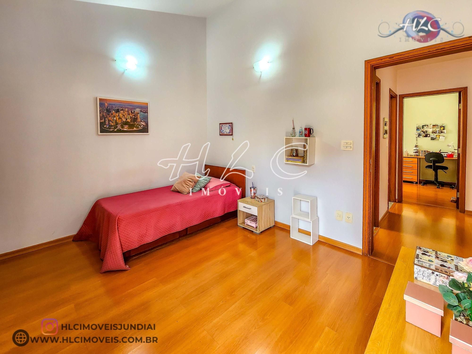 Casa à Venda 4 Quartos Jardim Santa Teresa Jundiaí Pé-Direito Duplo