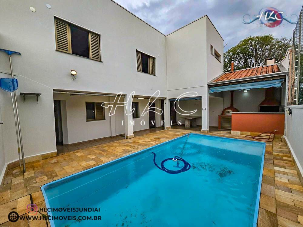 Casa, 3 quartos, 200 m² - Foto 1