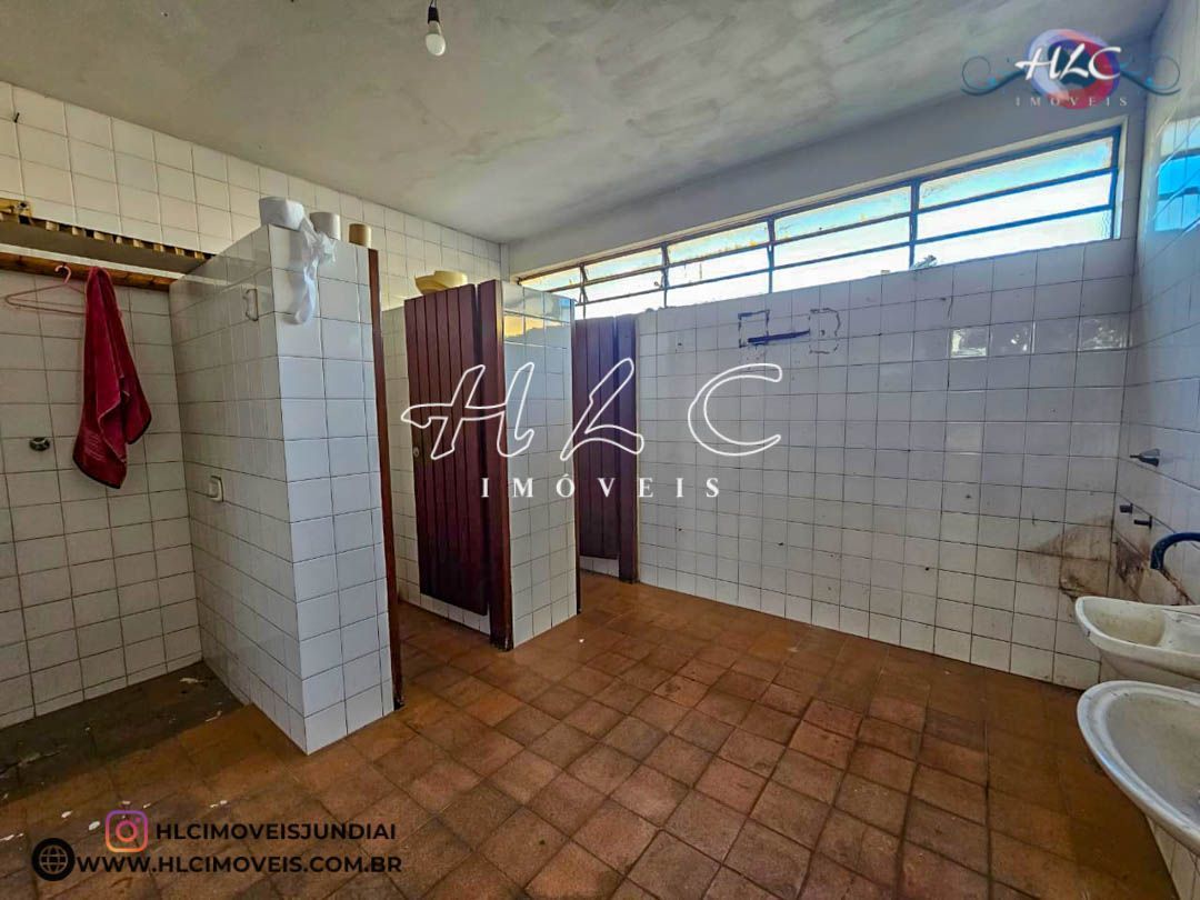 Pavilhão/galpão/depósito com 6 Dormitórios para alugar, 1.984 m² por R$ 40.000,00 Pavilhão/galpão/depósito com 6 Dormitórios para alugar, 1.984 m² por R$ 40.000,00