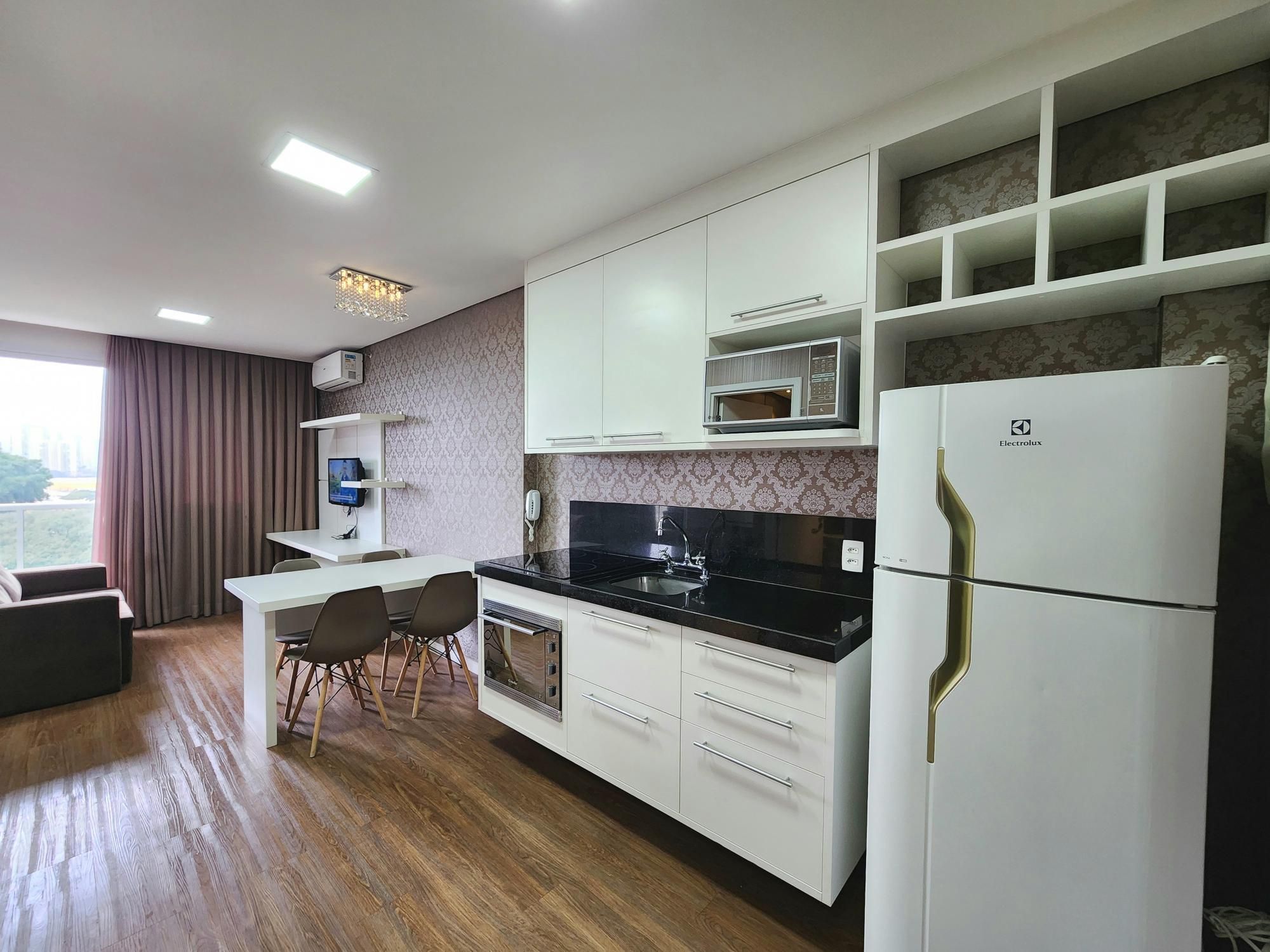 Flat com 1 Dormitórios para alugar, 45 m² por R$ 2.800,00 Flat com 1 Dormitórios para alugar, 45 m² por R$ 2.800,00