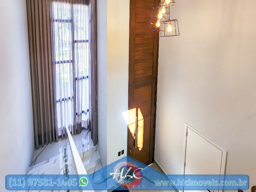 Casa à Venda 3 Suítes Jundiaí Condomínio Village das Flores Alto Padrão