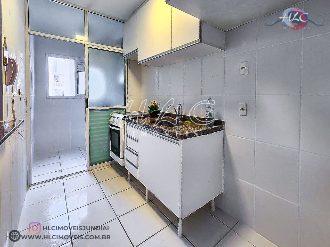 Apartamento para alugar com 2 quartos, 69m² - Foto 12