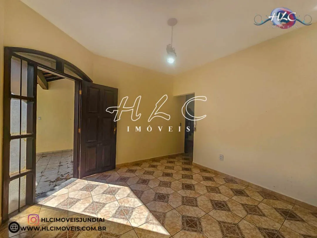 Casa com 4 Dormitórios para alugar, 220 m² por R$ 4.300,00 Casa com 4 Dormitórios para alugar, 220 m² por R$ 4.300,00