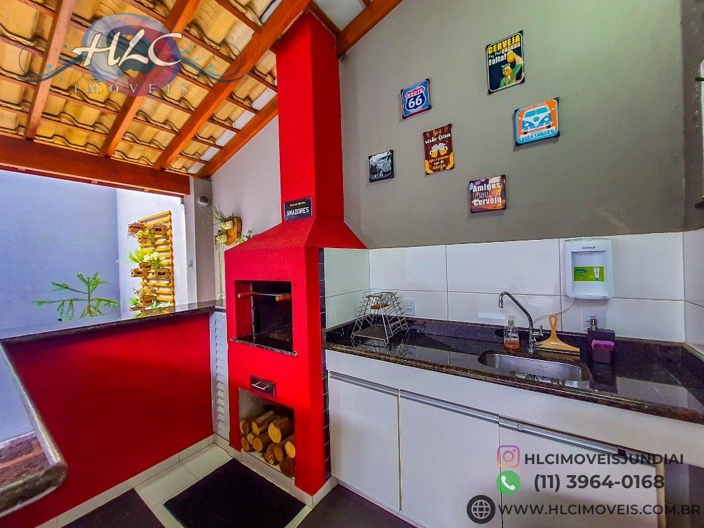 Descubra o Encanto: Casa de 3 dormitórios, sendo 1 suíte e 4 vagas de garagem, n