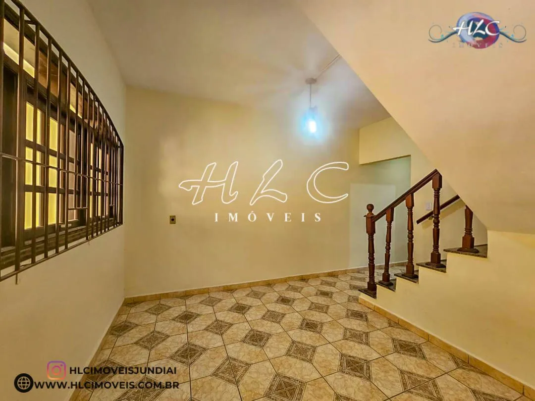 Casa com 4 Dormitórios para alugar, 220 m² por R$ 4.300,00 Casa com 4 Dormitórios para alugar, 220 m² por R$ 4.300,00