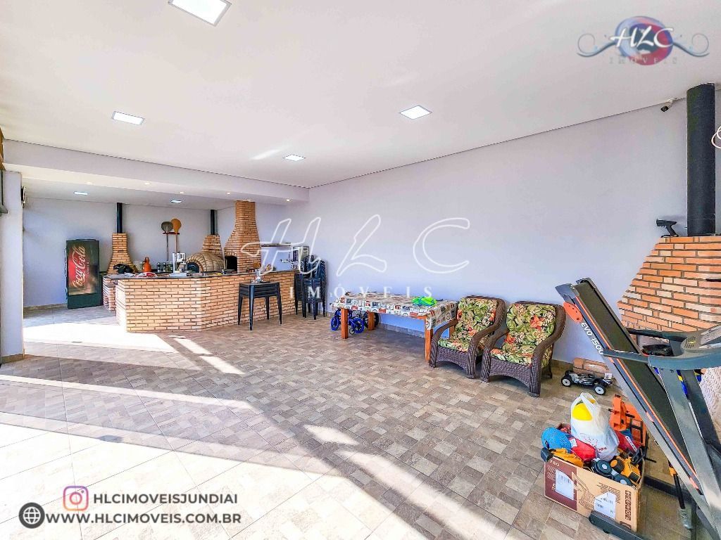 Chácara 1.000m² c/ Piscina, Forno de Pizza - Champirra, Jundiaí