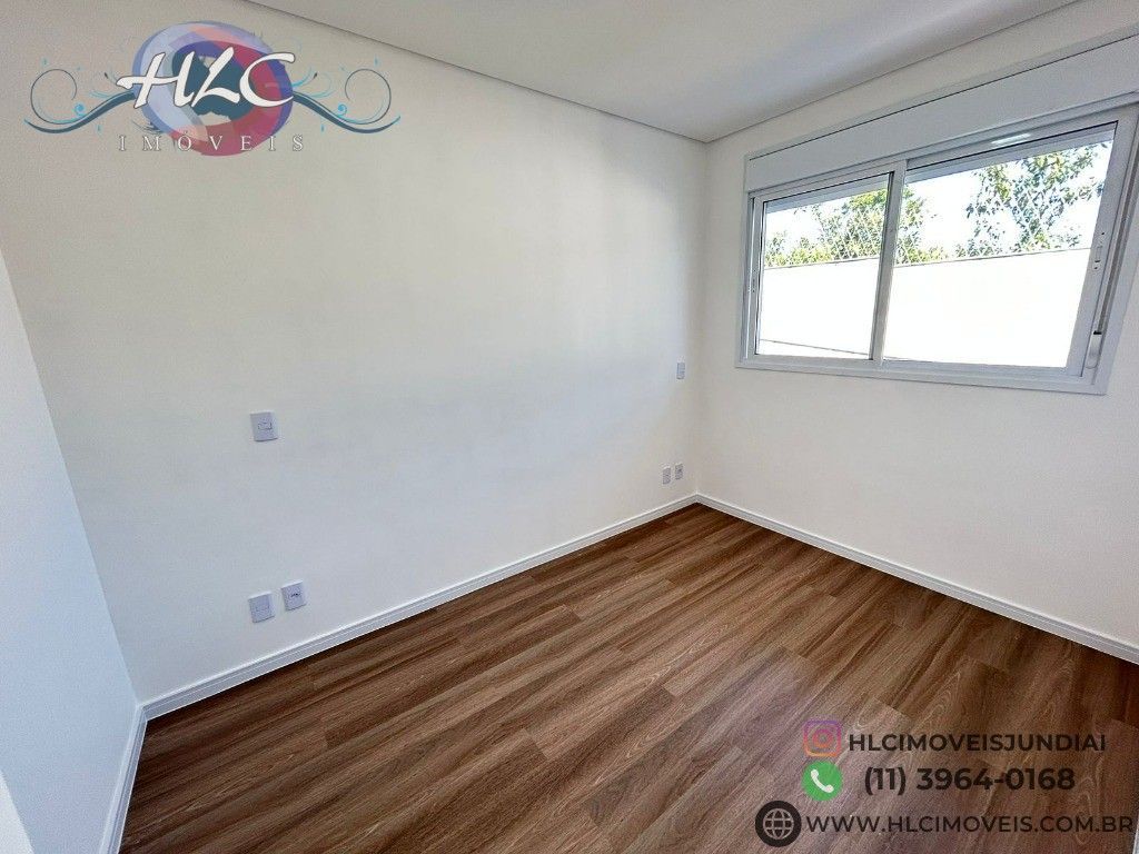 Casa em Condomínio de Luxo em Jundiaí-SP, 3 quartos, 1 suíte, 3 banheiros, 2 vag