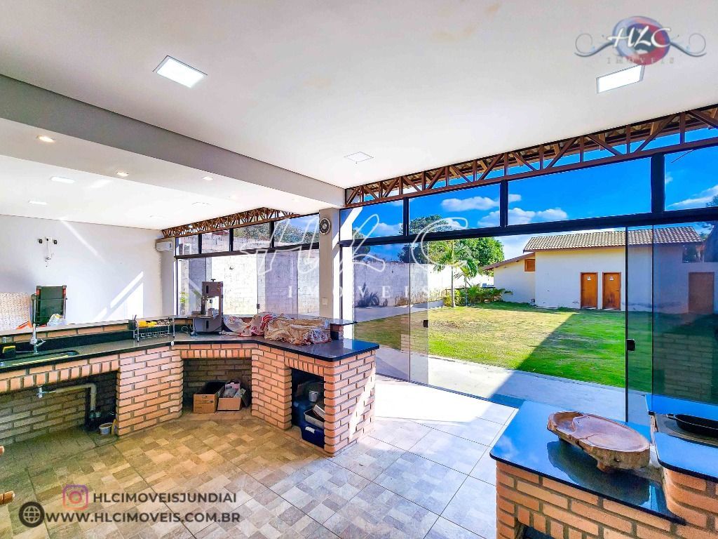 Chácara 1.000m² c/ Piscina, Forno de Pizza - Champirra, Jundiaí
