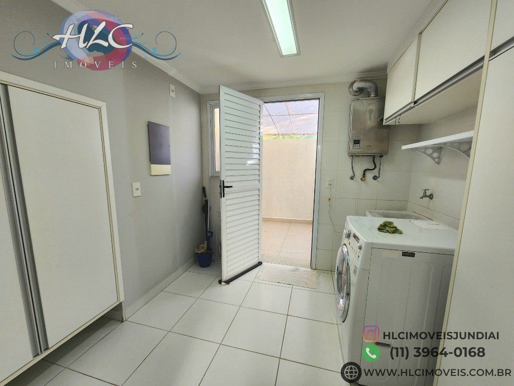 Casa venda em condomínio exclusivo, completo com 3 suítes na