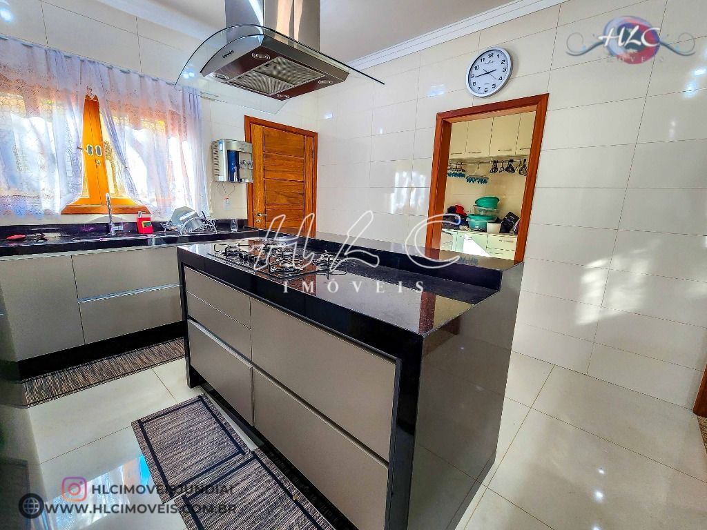 Chácara 1.000m² c/ piscina, forno de pizza - champirra, jund