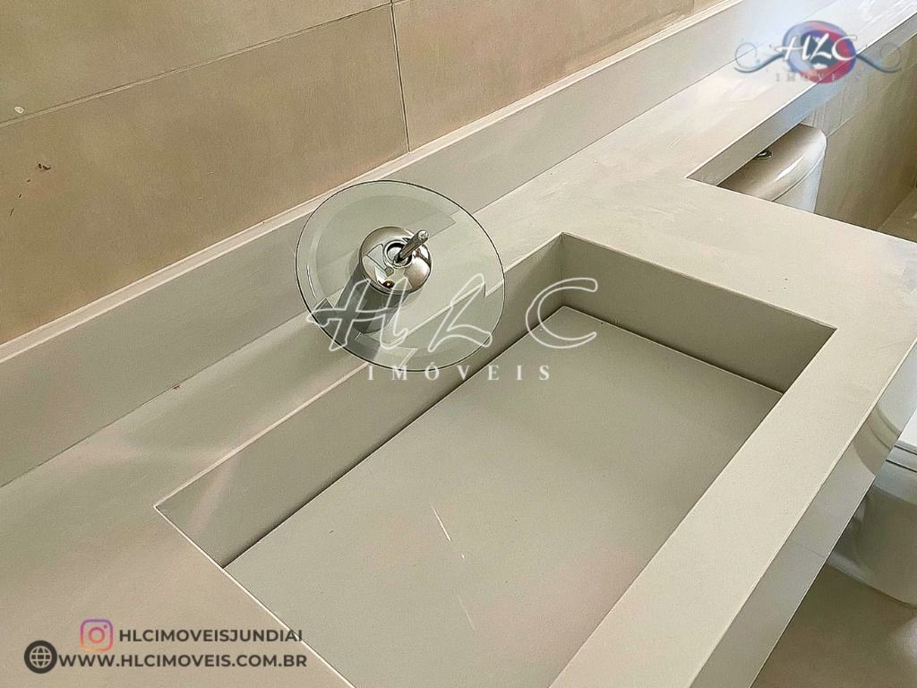 Casa térrea de 3 dormitórios com suíte no condomínio gran vi